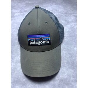 Patagonia Trucker Hat Unisex OS Olive Green P-6 Logo Mesh Snapback Cap